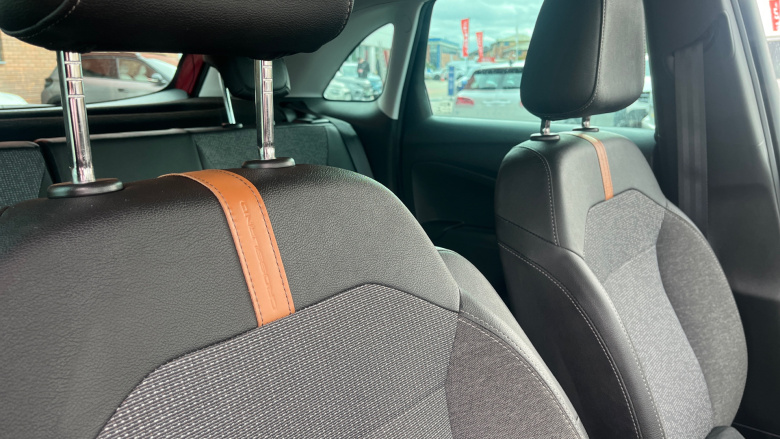 Vauxhall Crossland 1.2 Turbo [130] Elite Nav 5dr Auto Petrol Hatchback